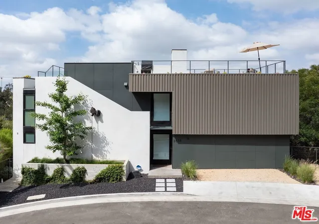 29th image of 2635 Hargrave Dr, Los Angeles, CA 90068 | MLS# 26839247