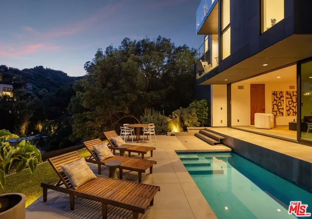 4th image of 2635 Hargrave Dr, Los Angeles, CA 90068 | MLS# 26839247