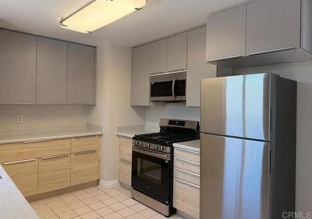 Photo 4 of Sale Pending at 52121 Avenida Velasco, La Quinta, CA 92253 | MLS# PTP2604078 | Listing updated on 2026-07-13