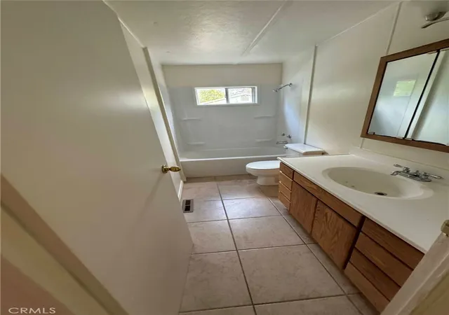 3rd image of 13935 Manakee, Clearlake, CA 95422 | MLS# LC26115770