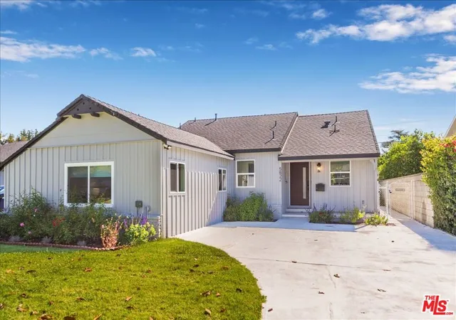 Homes for sale in Van Nuys, CA | 5822 Saloma, Van Nuys, CA 91411 | MLS# 26839443