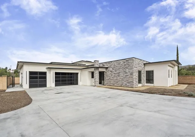 4th image of 16925 Old Coach Rd, Poway, CA 92064 | MLS# 260012885SD
