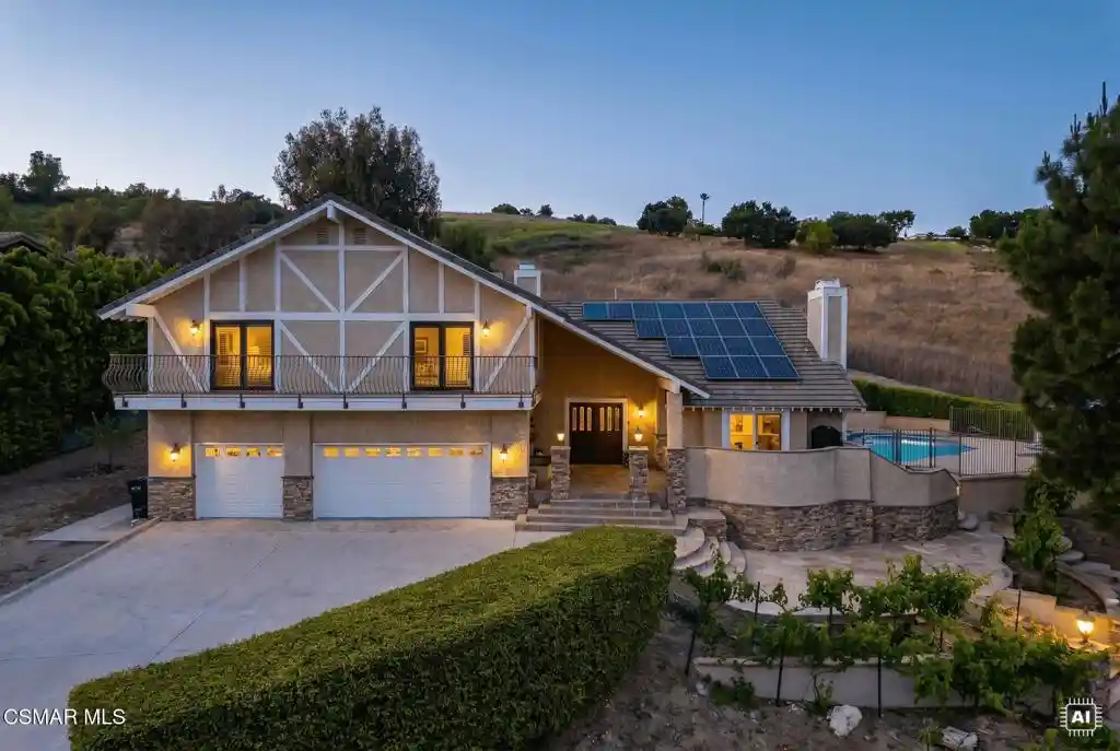 Photo 1 of Single family home for sale at 554 Lone Oak Dr, Thousand Oaks, CA 91362 | MLS# 226002489 | Listing updated on 2026-08-05