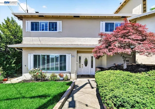 Homes for sale in Castro Valley, CA | 4592 Edwards Ln, Castro Valley, CA 94546 | MLS# 41136258