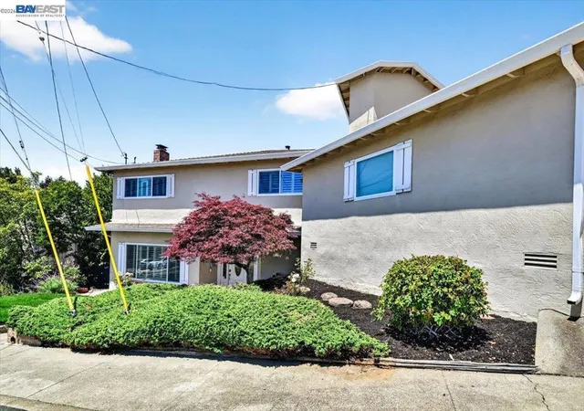 Homes for sale in Castro Valley, CA | 4592 Edwards Ln, Castro Valley, CA 94546 | MLS# 41136258