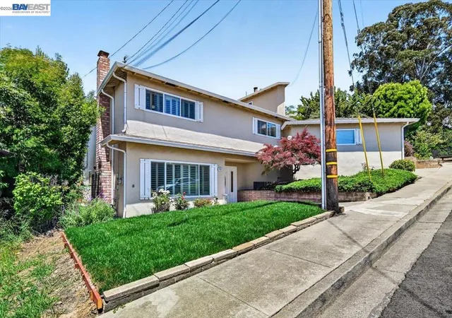 Homes for sale in Castro Valley, CA | 4592 Edwards Ln, Castro Valley, CA 94546 | MLS# 41136258