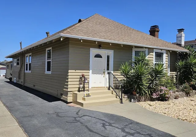 3rd image of 515 S Fremont St, San Mateo, CA 94402 | MLS# ML82042066