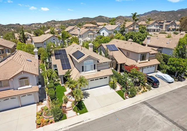 Photo 2 of Single family home for sale at 28581 Big Springs, Trabuco Canyon, CA 92679 | MLS# OC26115735 | Listing updated on 2026-10-10
