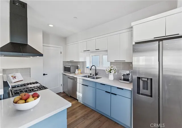 4th image of 1724 Menlo Ave, Los Angeles, CA 90006 | MLS# BB26115819
