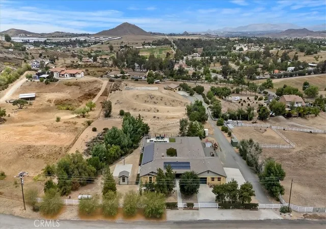 Photo 3 of Single family home for sale at 16420 Rocky Glen Rd, Perris, CA 92570 | MLS# IG26099205 | Listing updated on 2026-10-02