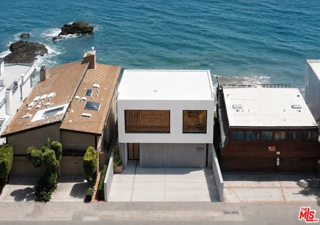 Photo 1 of Land for sale at 25260 Malibu Rd, Malibu, CA 90265 | MLS# 26836257 | Listing updated on 2026-09-09