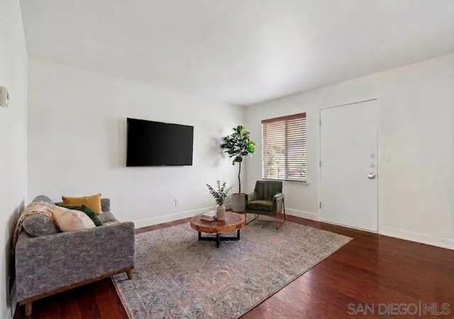 3rd image of 477 S Lincoln Ave, El Cajon, CA 92020 | MLS# 260012897SD