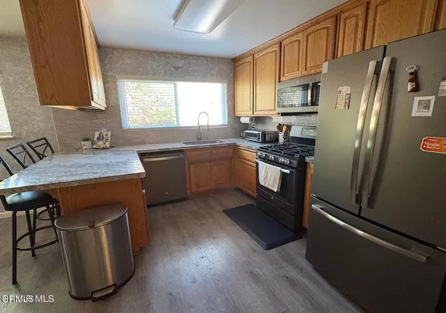 5th image of 554 W Avenue J11, Lancaster, CA 93534 | MLS# V1-36650