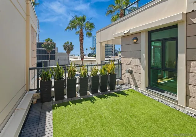 Photo 2 of Condo for sale at 1199 Pacific Hwy #306, San Diego, CA 92101 | MLS# 260012903SD | Listing updated on 2026-09-13