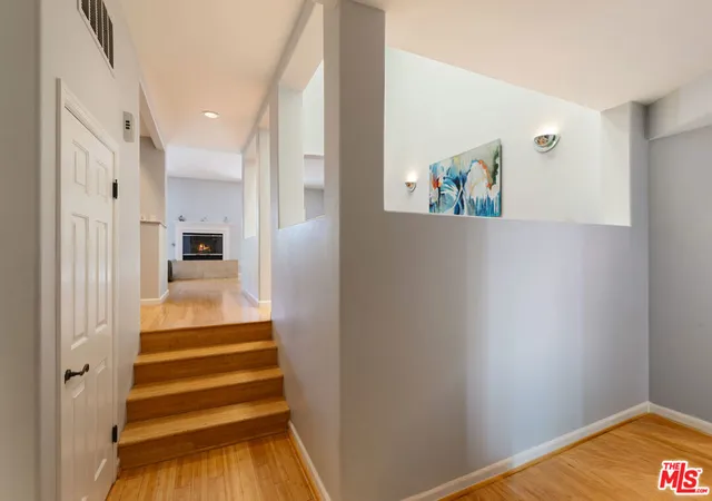 Photo 3 of Townhouse for sale at 6435 Zumirez Dr #14, Malibu, CA 90265 | MLS# 26839113 | Listing updated on 2026-06-04