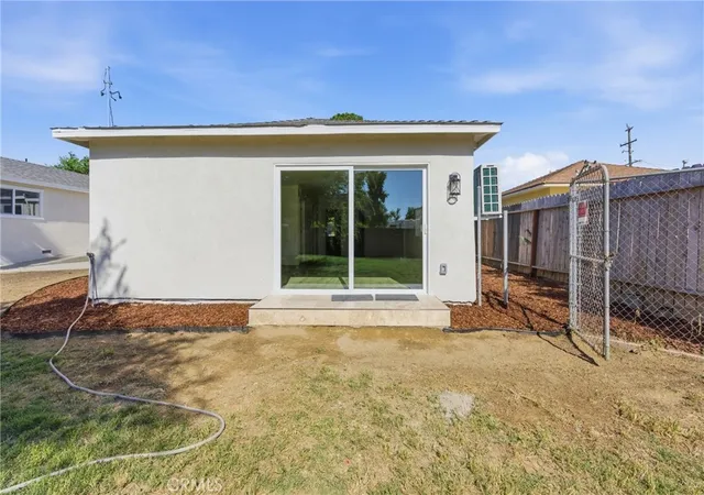 2nd image of 217 Garnsey Ave, Bakersfield, CA 93309 | MLS# SR26115922