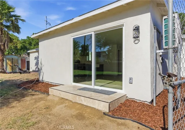 5th image of 217 Garnsey Ave, Bakersfield, CA 93309 | MLS# SR26115922
