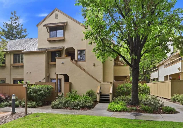 1st image of 1941 Huxley Ct, San Jose, CA 95125 | MLS# ML82048890