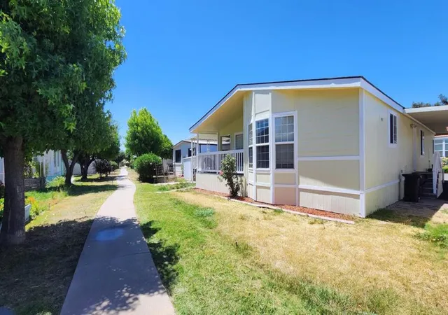Manufactured home for sale at 5450 Monterey Rd #142, San Jose, CA 95111 | MLS# ML82048902