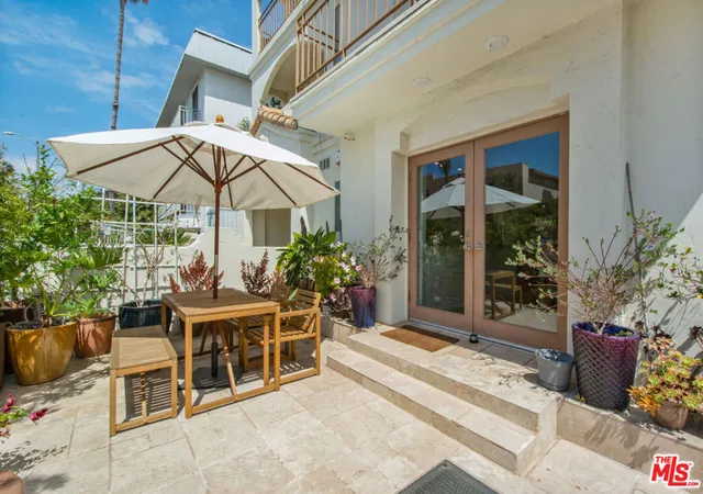 4th image of 11838 Kiowa Ave #101, Los Angeles, CA 90049 | MLS# 26839567