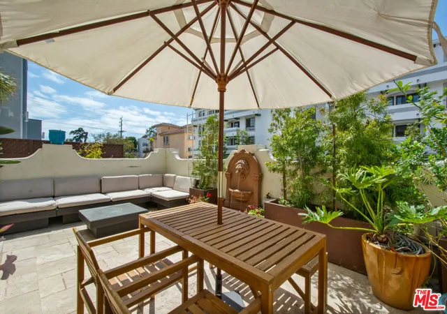 5th image of 11838 Kiowa Ave #101, Los Angeles, CA 90049 | MLS# 26839567