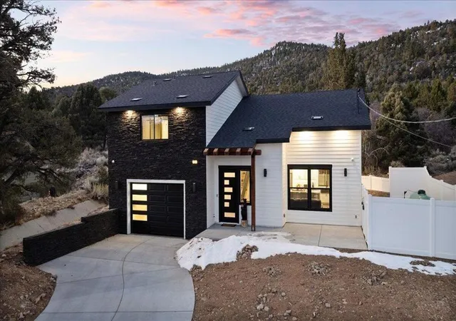 2nd image of 47145 Skyview Dr, Big Bear City, CA 92314 | MLS# 219148467DA