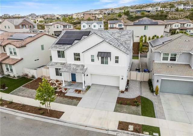 Homes for sale in Saugus, CA | 18135 Tableau Wy, Saugus, CA 91350 | MLS# SR26115413