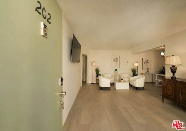 Photo 2 of Sale Pending at 1754 N Kenmore Ave #202, Los Angeles, CA 90027 | MLS# 26839963 | Listing updated on 2026-09-16