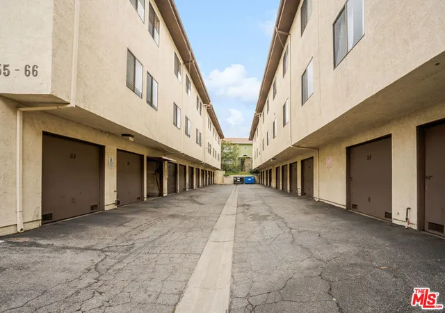Homes for sale in Sylmar, CA | 13825 Beaver Street, Sylmar, CA 91342 | Houzeo