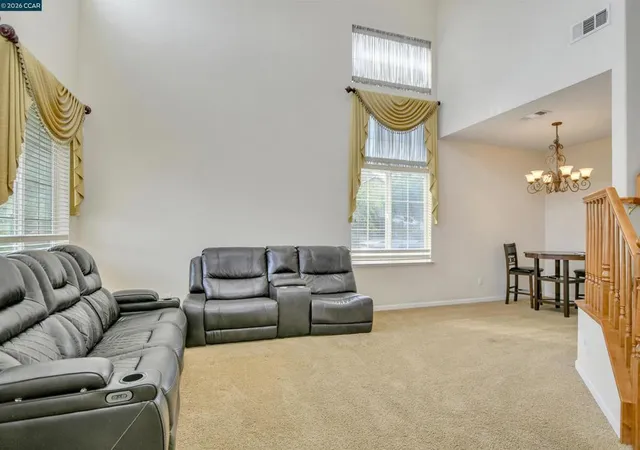 4th image of 3605 Gloria Ct, Stockton, CA 95205 | MLS# 41136322