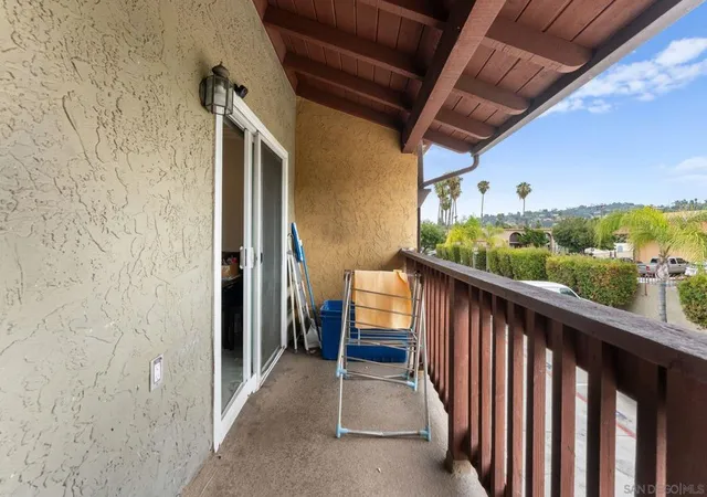 Listing Photo 4 - Condo for sale in building located at 1000 Estes St, El Cajon, CA 92020 - Unit #31