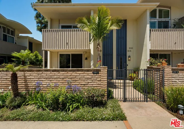 Photo 3 of Townhouse for sale at 4707 La Villa Marina #J, Marina Del Rey, CA 90292 | MLS# 26839505 | Listing updated on 2026-09-17
