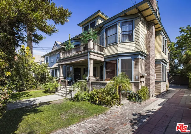 1st image of 1017 W 24th St, Los Angeles, CA 90007 | MLS# 26839987