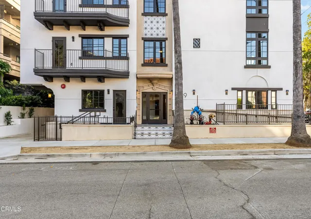 Homes for sale in Pasadena, CA | 139 S Oak Knoll Ave #102, Pasadena, CA 91101 | MLS# P1-27346