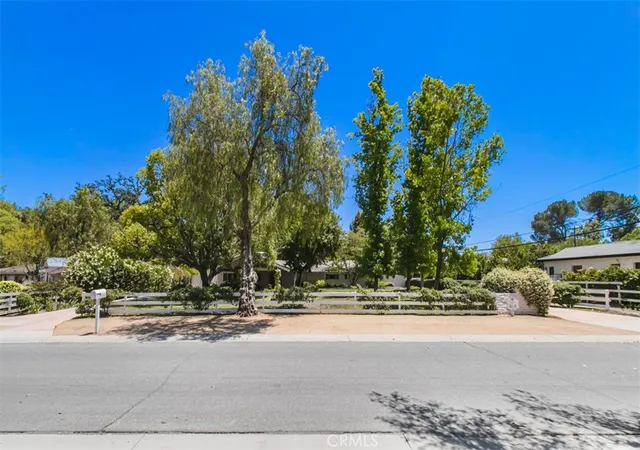 Homes for sale in Hidden Hills, CA | 5238 Twin Oaks, Hidden Hills, CA 91302 | MLS# SR26113037