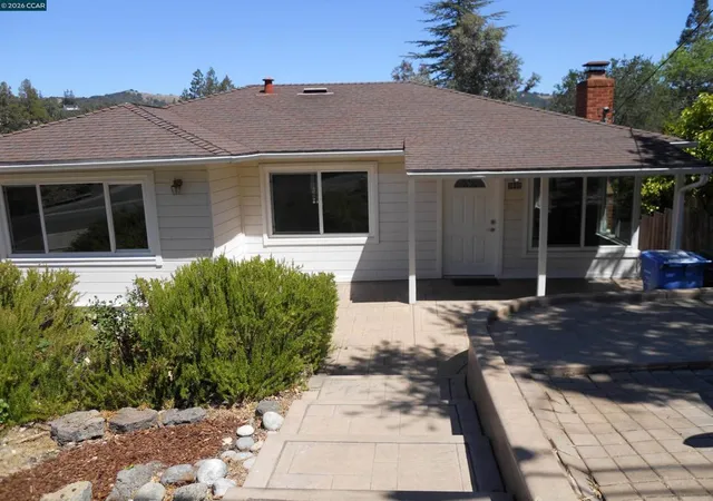 Homes for sale in Lafayette, CA | 3690 Sundale #unit 2, Lafayette, CA 94549 | MLS# 41136345