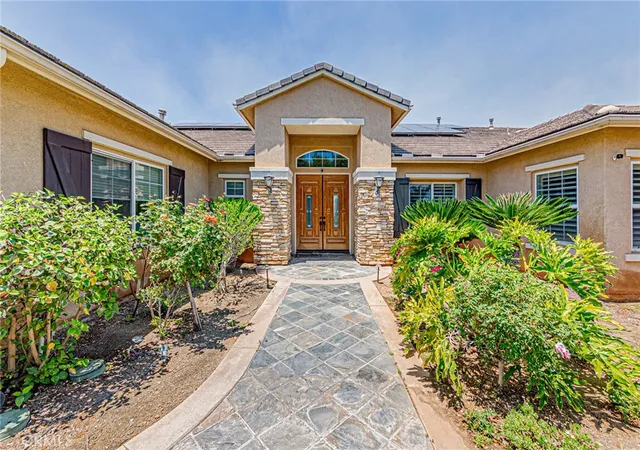 1st image of 4088 Shady Ridge Cir, Corona, CA 92881 | MLS# TR26113145