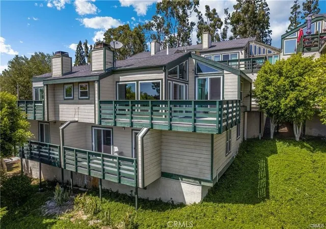 Homes for sale in Placentia, CA | 2017 Orchard Dr #11, Placentia, CA 92870 | MLS# OC26116228