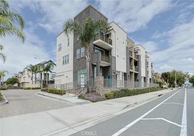 Homes for sale in Santa Ana, CA | 1300 N Harbor Blvd, Santa Ana, CA 92703 | MLS# PW26115499