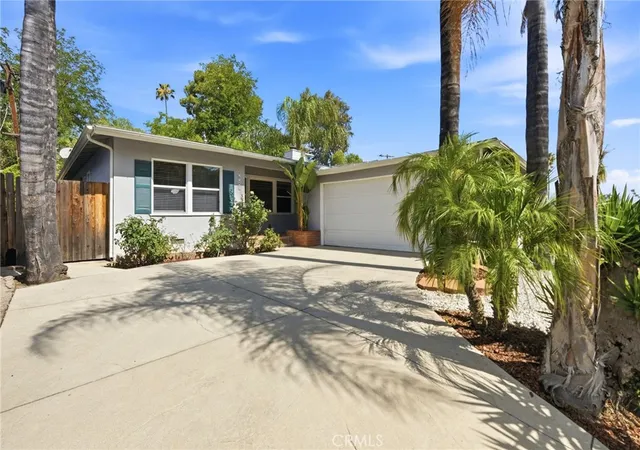 1st image of 5027 Rigoletto St, Woodland Hills, CA 91364 | MLS# SR26115936