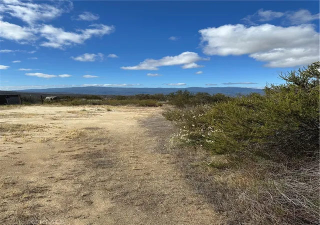 5th image of 0 Ardia Rd, Hemet, CA 92544 | MLS# SW26116367