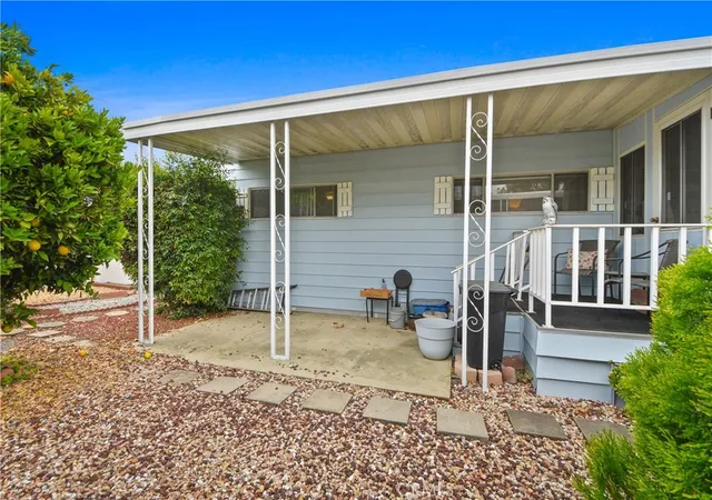 Photo 3 of Sale Pending at 840 E Foothill Blvd #180, Azusa, CA 91702 | MLS# CV26116369 | Listing updated on 2026-09-22