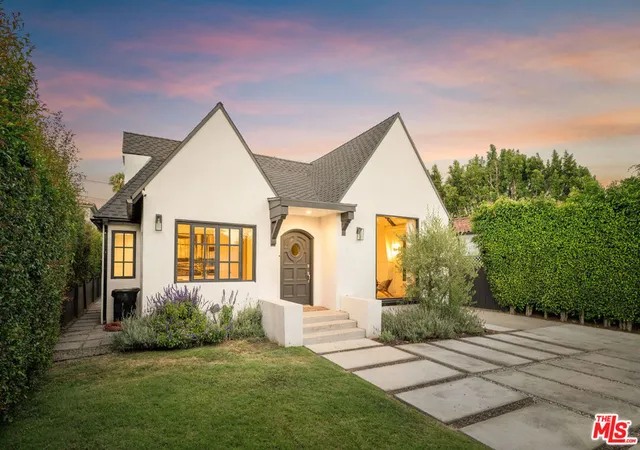 Photo 3 of Single family home for sale at 740 N Crescent Hts Blvd, Los Angeles, CA 90046 | MLS# 26840115 | Listing updated on 2026-09-22