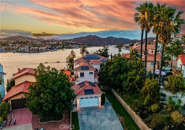 Photo 2 of Sale Pending at 29723 Eagle Point Dr, Canyon Lake, CA 92587 | MLS# SW26115859 | Listing updated on 2026-09-27