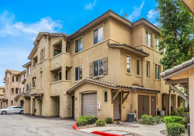 Homes for sale in El Cajon, CA | 3267 Dehesa Road, El Cajon, CA 92019 | Houzeo