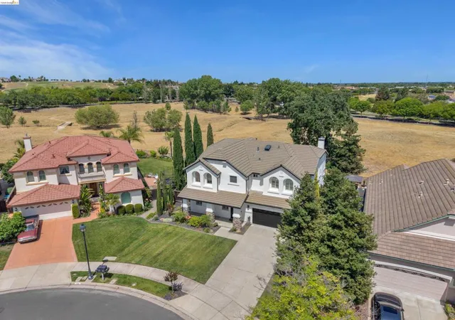 Homes for sale in Brentwood, CA | 288 Pebble Beach Dr, Brentwood, CA 94513 | MLS# 41136380