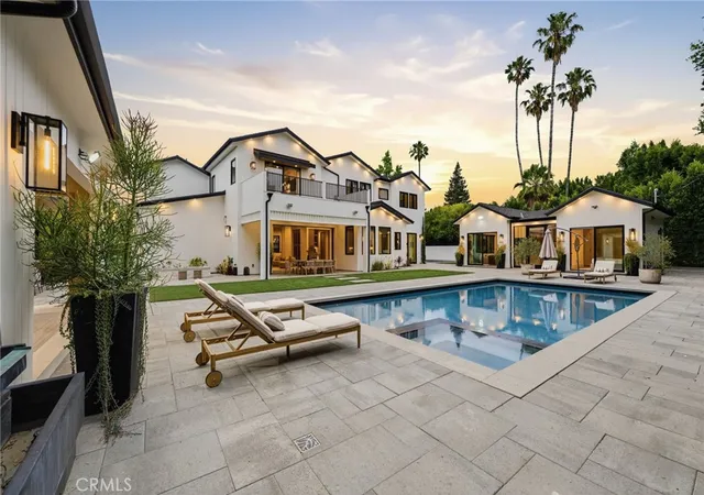 5th image of 5414 Genesta, Encino, CA 91316 | MLS# SR26116204