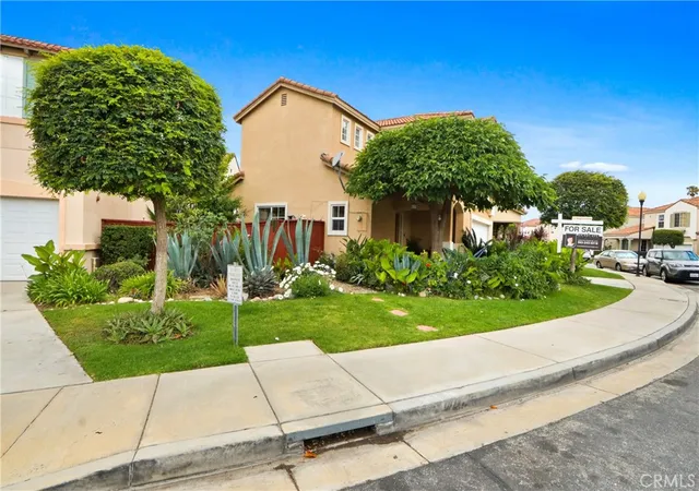 Photo 2 of Single family home for sale at 10988 Las Flores, El Monte, CA 91731 | MLS# PW26115909 | Listing updated on 2026-10-04