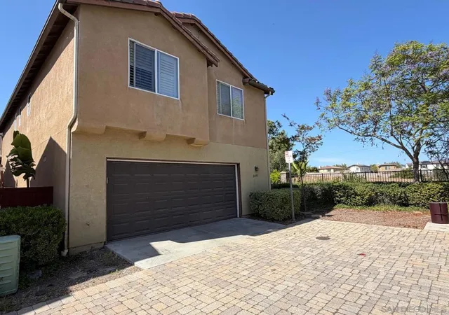 Homes for sale in Chula Vista, CA | 2297 Treetop Ln, Chula Vista, CA 91915 | MLS# 260012979SD