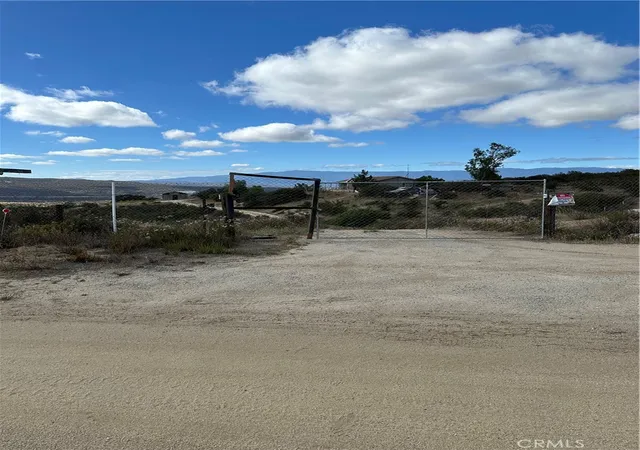 3rd image of 43043 Ardia Rd, Hemet, CA 92544 | MLS# SW26116476